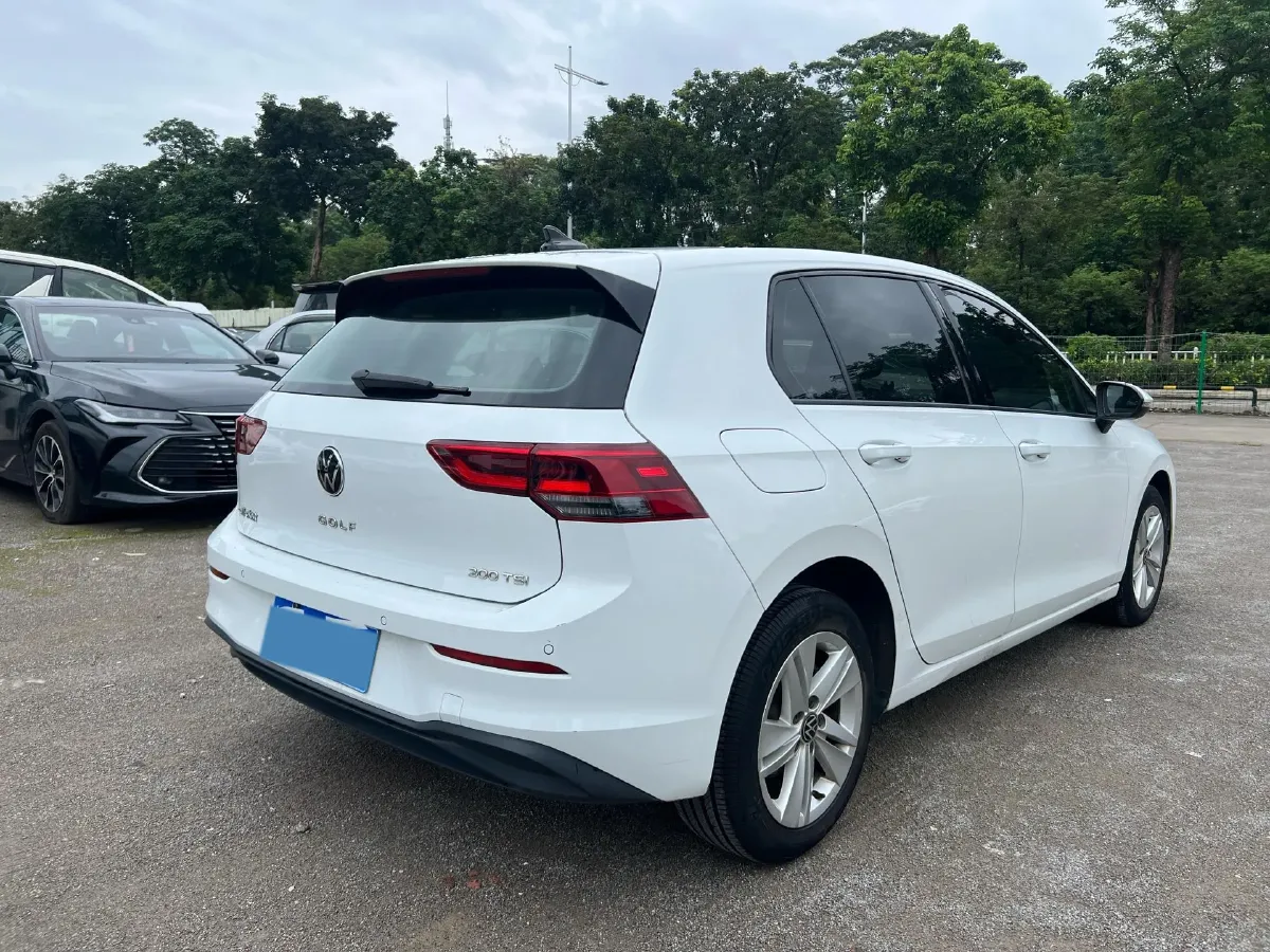 2021 Volkswagen Golf 1.2T 116HP L4 7DCT,autocango,china used car exporter,china ev exporter,chinese used car exporter,chinese used ev exporter