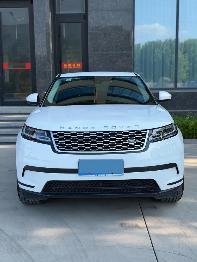 2018 Land Rover Range Rover Velar 2.0T 250HP L4 8AT,autocango,china used car exporter,china ev exporter,chinese used car exporter,chinese used ev exporter