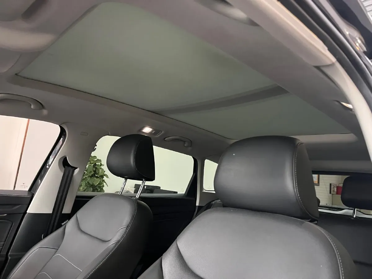 2022 Jetta VS7 1.4T 150HP L4 6AT,autocango,china used car exporter,china ev exporter,chinese used car exporter,chinese used ev exporter