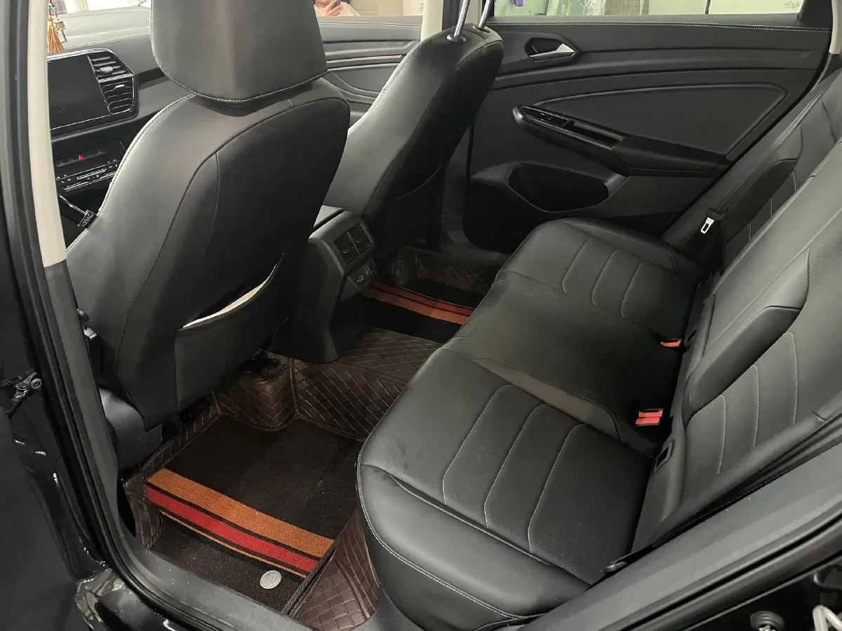 2022 Jetta VS7 1.4T 150HP L4 6AT,autocango,china used car exporter,china ev exporter,chinese used car exporter,chinese used ev exporter