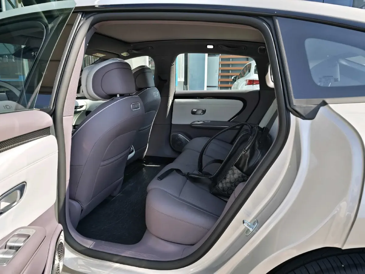 2026 ChangAn QiYuan A06 BEV,autocango,china used car exporter,china ev exporter,chinese used car exporter,chinese used ev exporter