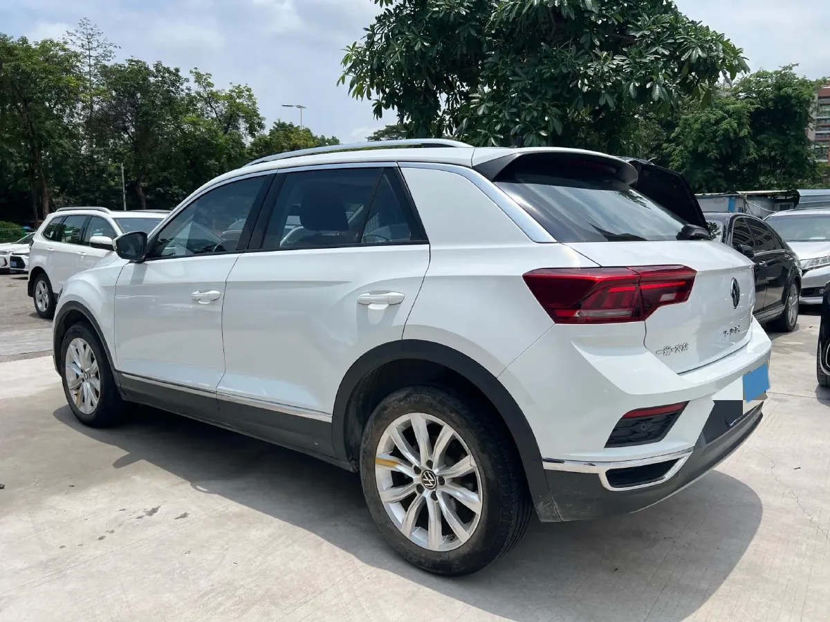 2022 Volkswagen T-Roc 1.4T 150HP L4 7DCT,autocango,china used car exporter,china ev exporter,chinese used car exporter,chinese used ev exporter