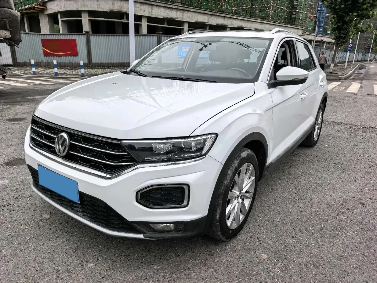 2020 Volkswagen T-Roc 1.4T 150HP L4 7DCT,autocango,china used car exporter,china ev exporter,chinese used car exporter,chinese used ev exporter