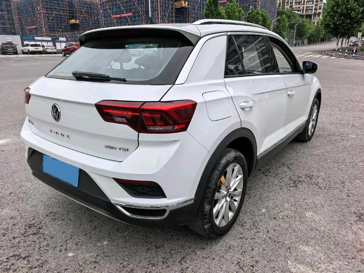 2020 Volkswagen T-Roc 1.4T 150HP L4 7DCT,autocango,china used car exporter,china ev exporter,chinese used car exporter,chinese used ev exporter