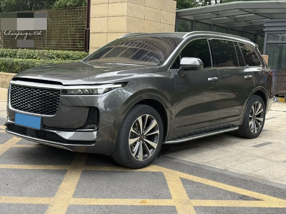 2021 Li ONE Range Extended 131HP REEV 40.5KWH,autocango,china used car exporter,china ev exporter,chinese used car exporter,chinese used ev exporter