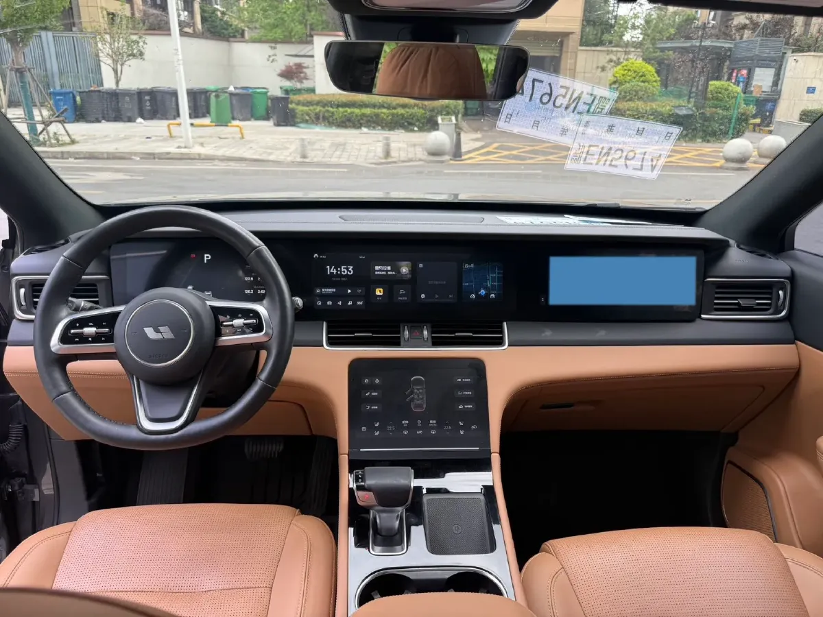 2021 Li ONE Range Extended 131HP REEV 40.5KWH,autocango,china used car exporter,china ev exporter,chinese used car exporter,chinese used ev exporter