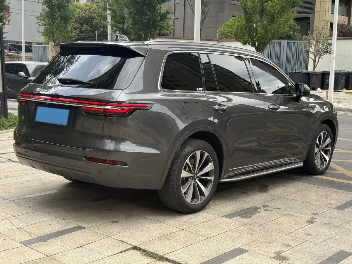 2021 Li ONE Range Extended 131HP REEV 40.5KWH,autocango,china used car exporter,china ev exporter,chinese used car exporter,chinese used ev exporter