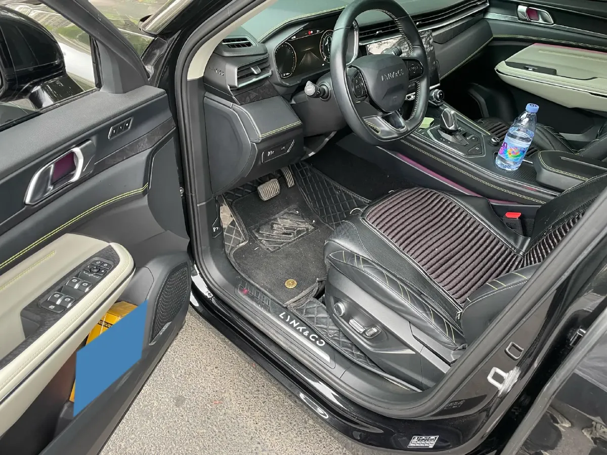 2022 LYNK&CO 05 2.0T 254HP L4 8AT,autocango,china used car exporter,china ev exporter,chinese used car exporter,chinese used ev exporter