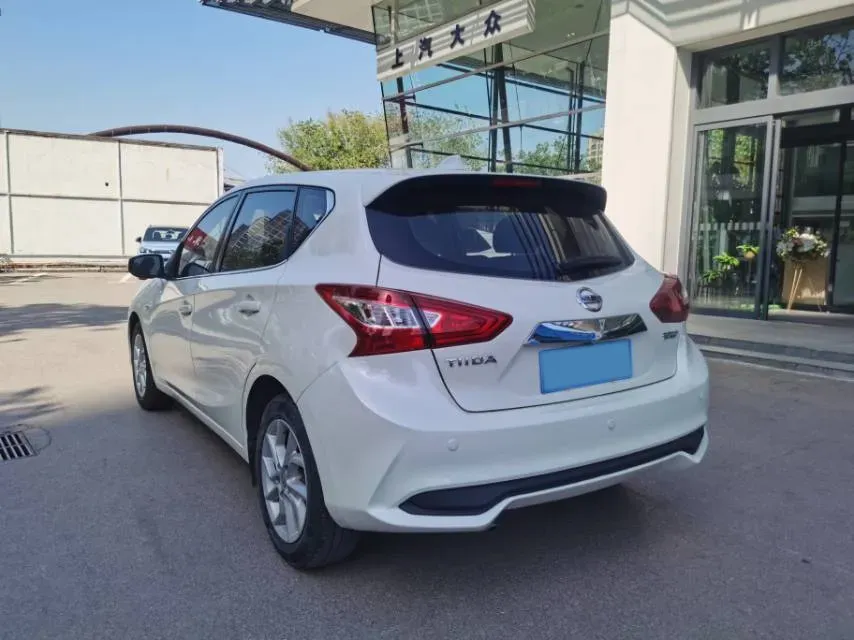 2021 Nissan Tiida 1.6L 122HP L4 CVT,autocango,china used car exporter,china ev exporter,chinese used car exporter,chinese used ev exporter