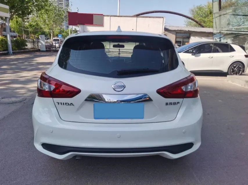 2021 Nissan Tiida 1.6L 122HP L4 CVT,autocango,china used car exporter,china ev exporter,chinese used car exporter,chinese used ev exporter