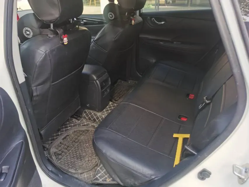 2021 Nissan Tiida 1.6L 122HP L4 CVT,autocango,china used car exporter,china ev exporter,chinese used car exporter,chinese used ev exporter