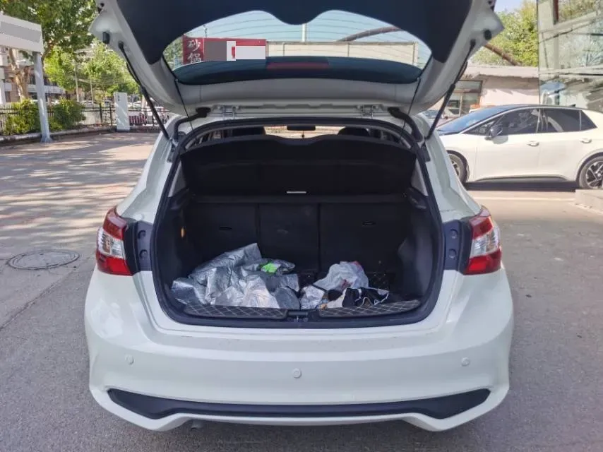 2021 Nissan Tiida 1.6L 122HP L4 CVT,autocango,china used car exporter,china ev exporter,chinese used car exporter,chinese used ev exporter