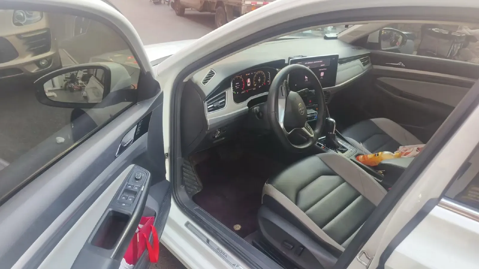 2023 Volkswagen Bora 1.4T 150HP L4 7DCT,autocango,china used car exporter,china ev exporter,chinese used car exporter,chinese used ev exporter