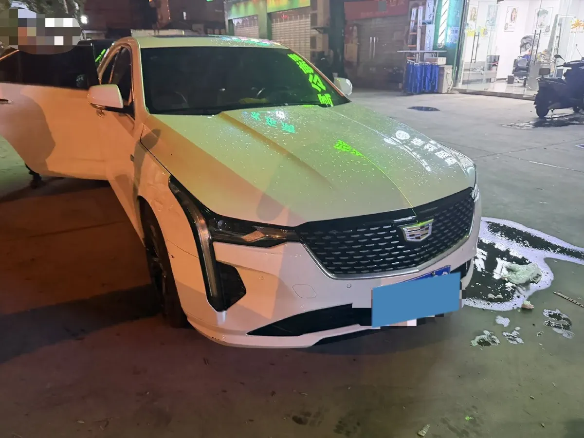 2021 Cadillac CT4 2.0T 237HP L4 8AT,autocango,china used car exporter,china ev exporter,chinese used car exporter,chinese used ev exporter