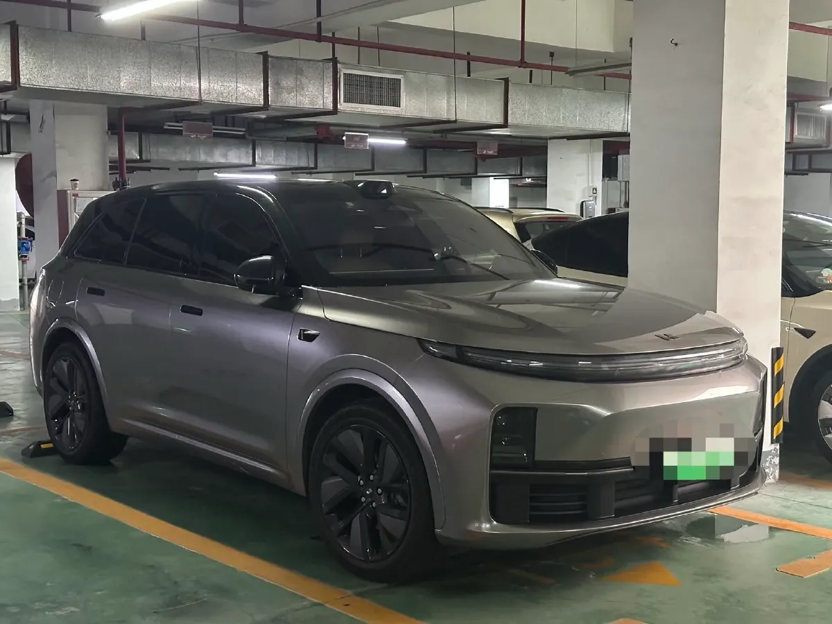 2024 Li L8 Range Extended 154HP REEV 52.3KWH,autocango,china used car exporter,china ev exporter,chinese used car exporter,chinese used ev exporter