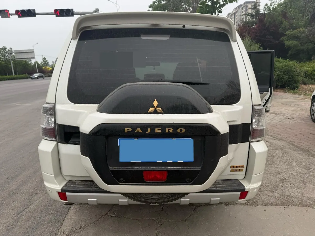 2017 Mercedes-Benz C Class 2.0T 245HP L4 7AT,autocango,china used car exporter,china ev exporter,chinese used car exporter,chinese used ev exporter
