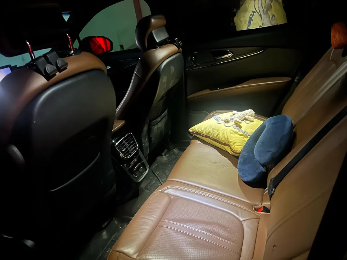 2021 Lincoln Nautilus 2.7T 322HP V6 8AT,autocango,china used car exporter,china ev exporter,chinese used car exporter,chinese used ev exporter