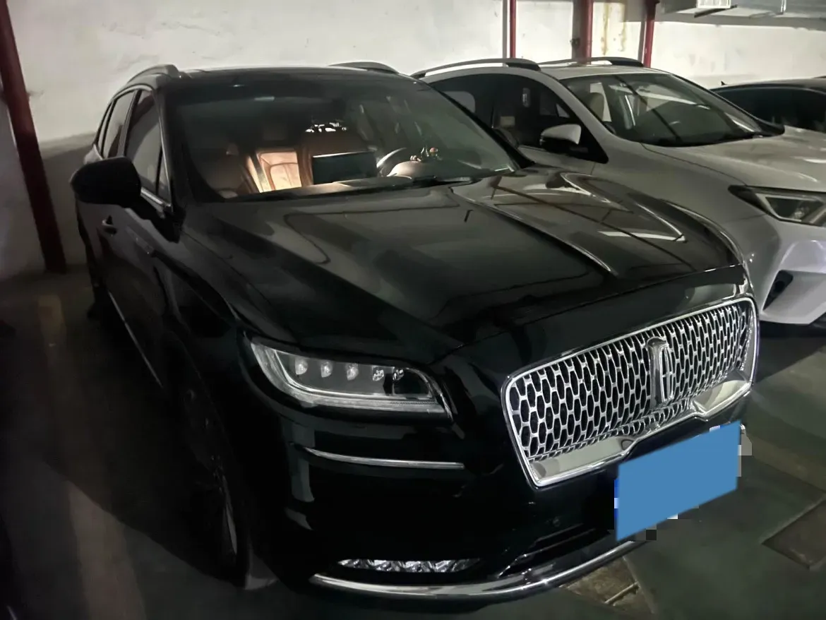 2021 Lincoln Nautilus 2.7T 322HP V6 8AT,autocango,china used car exporter,china ev exporter,chinese used car exporter,chinese used ev exporter