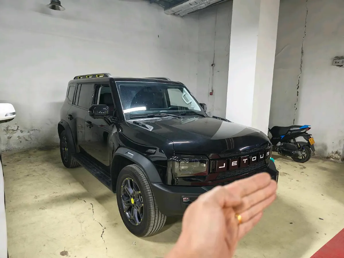 2023 Jetour Traveller 2.0T 254HP L4 7DCT,autocango,china used car exporter,china ev exporter,chinese used car exporter,chinese used ev exporter