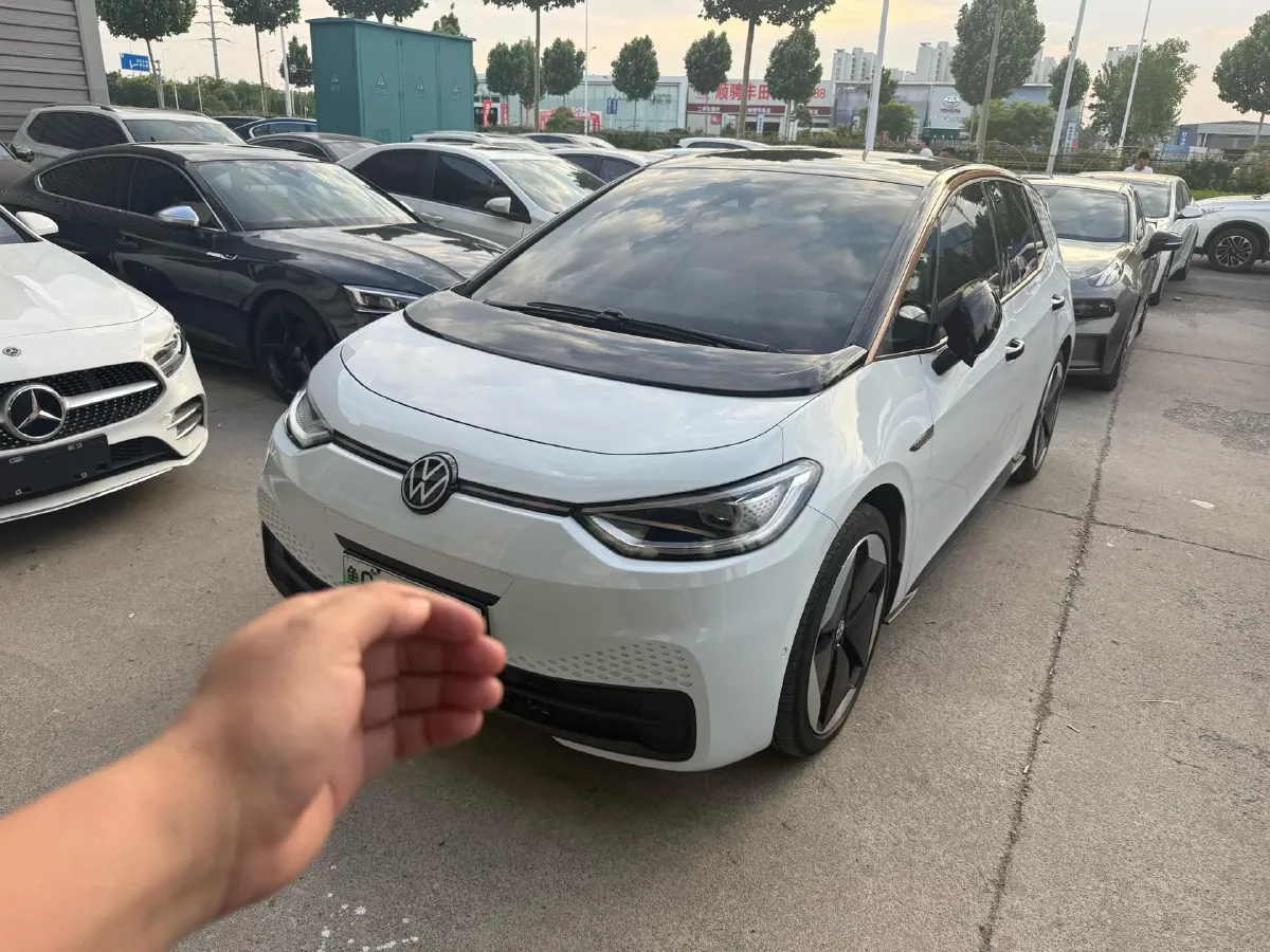 2021 Volkswagen ID.3 BEV 57.3KWH,autocango,china used car exporter,china ev exporter,chinese used car exporter,chinese used ev exporter
