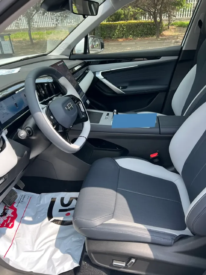 2024 Geely StarRay 1.5T 181HP L4 7DCT,autocango,china used car exporter,china ev exporter,chinese used car exporter,chinese used ev exporter