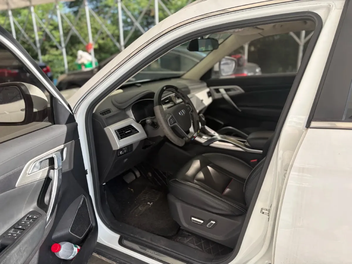 2018 Geely Azkarra 1.8T 184HP L4 6AT,autocango,china used car exporter,china ev exporter,chinese used car exporter,chinese used ev exporter