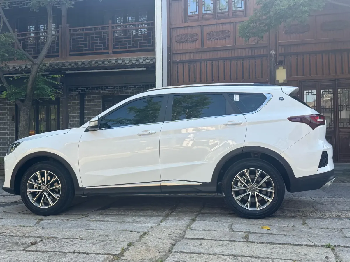 2024 Jetour X70 1.5T 156HP L4 6DCT,autocango,china used car exporter,china ev exporter,chinese used car exporter,chinese used ev exporter
