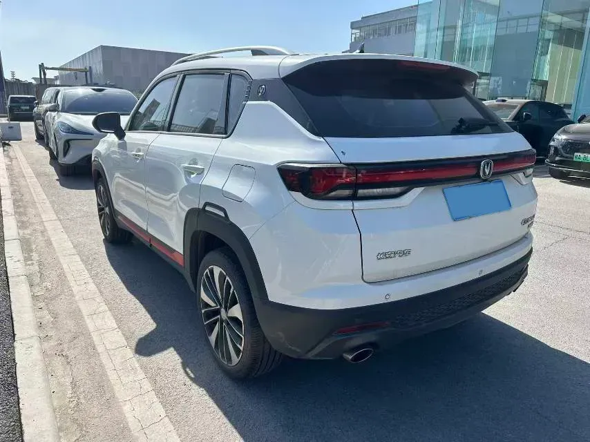 2021 ChangAn CS35 Plus 1.4T 160HP L4 7DCT,autocango,china used car exporter,china ev exporter,chinese used car exporter,chinese used ev exporter