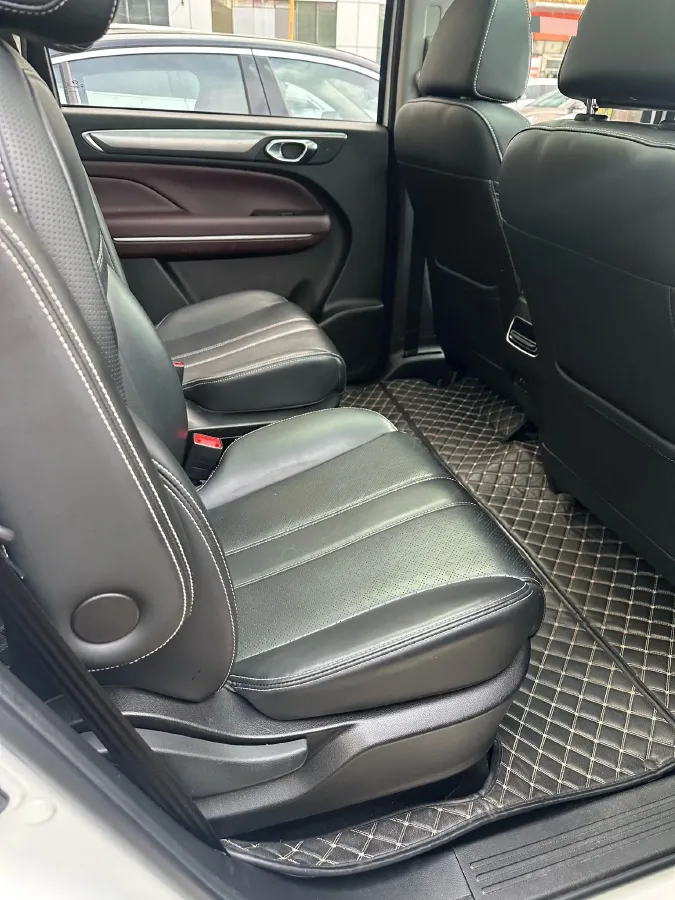 2023 GAC Trumpchi M6 1.5T 177HP L4 7DCT,autocango,china used car exporter,china ev exporter,chinese used car exporter,chinese used ev exporter