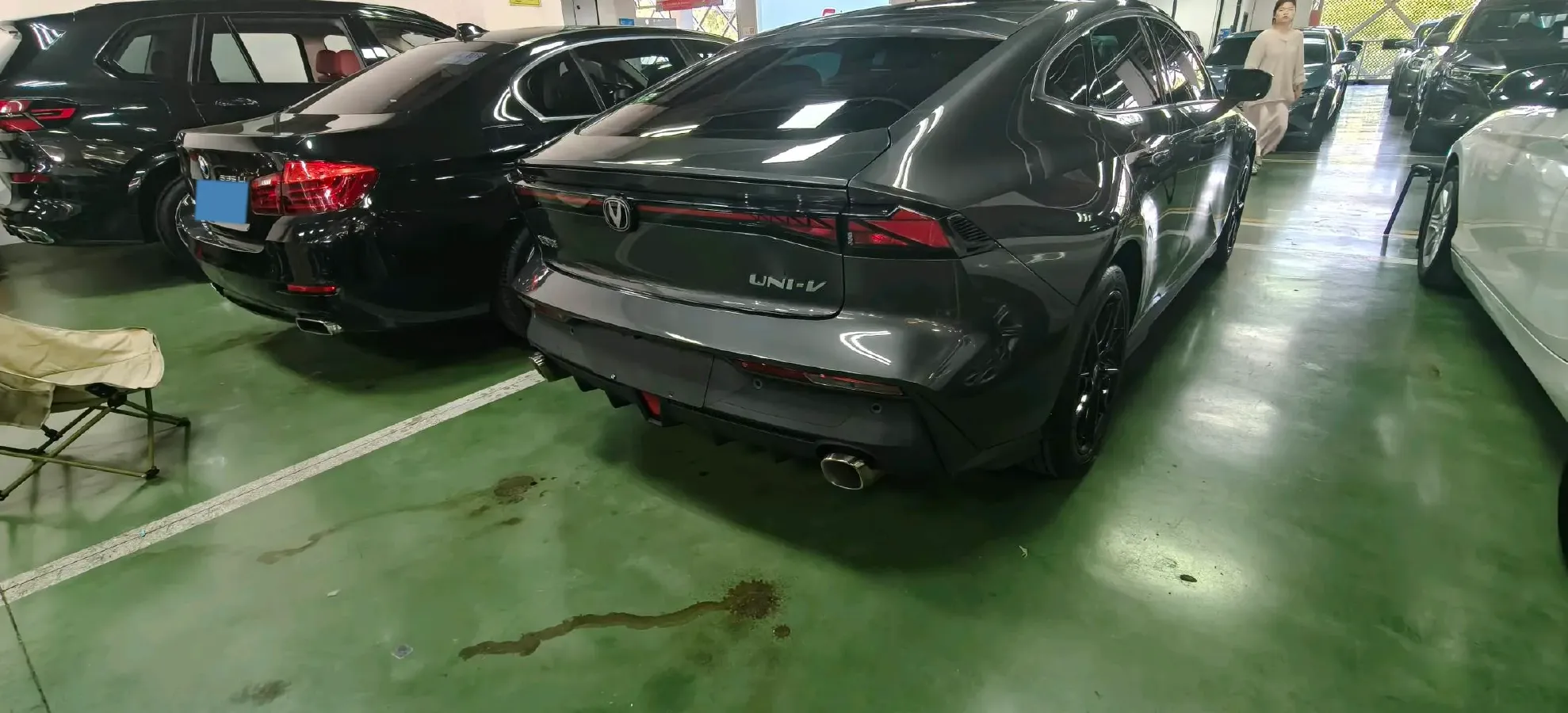 2022 ChangAn UNI-V 1.5T 188HP L4 7DCT,autocango,china used car exporter,china ev exporter,chinese used car exporter,chinese used ev exporter