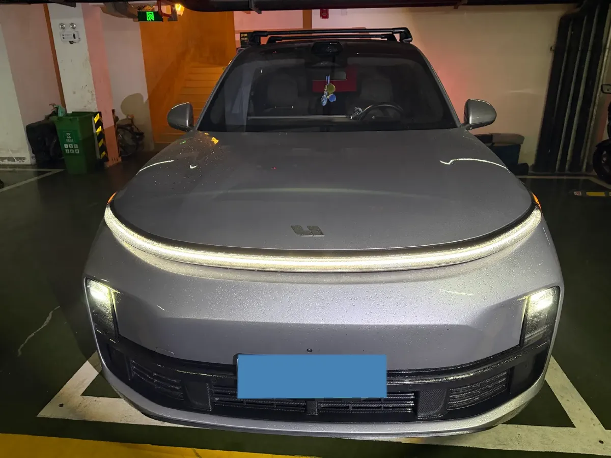 2022 Li L9 Range Extended 154HP REEV 42.6KWH,autocango,china used car exporter,china ev exporter,chinese used car exporter,chinese used ev exporter