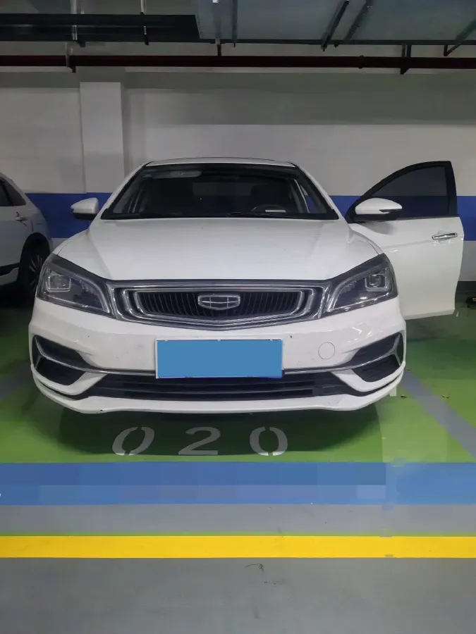 2020 Geely Emgrand 1.5L 109HP L4 5MT,autocango,china used car exporter,china ev exporter,chinese used car exporter,chinese used ev exporter