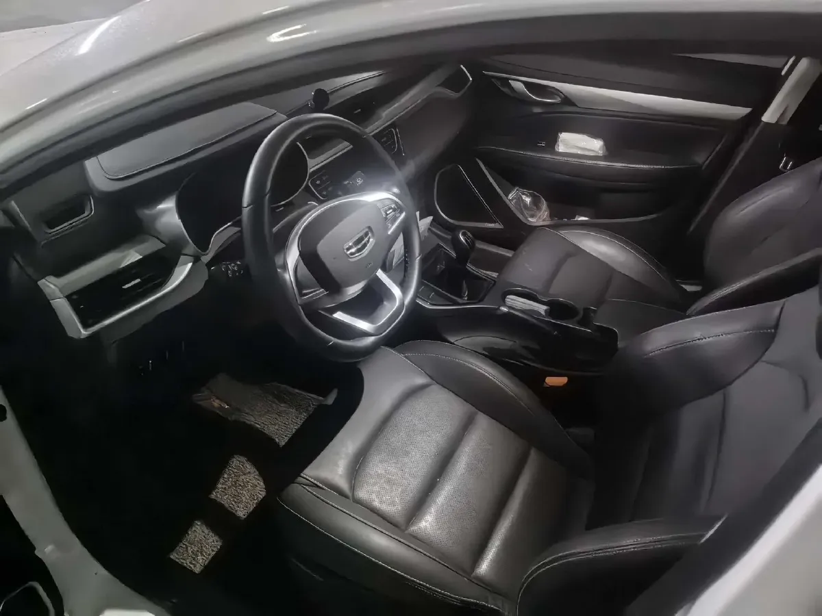 2020 Geely Emgrand 1.5L 109HP L4 5MT,autocango,china used car exporter,china ev exporter,chinese used car exporter,chinese used ev exporter
