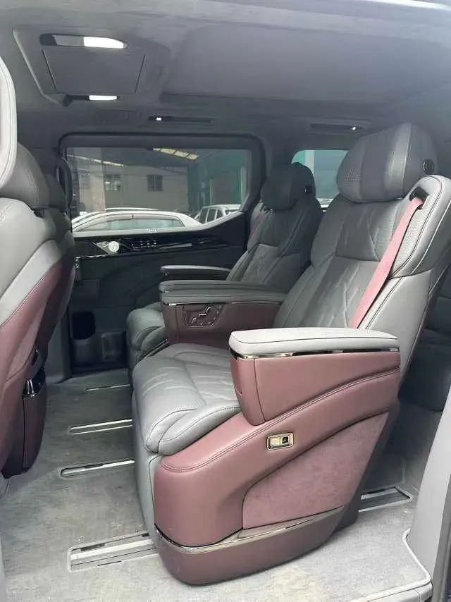 2024 Zeekr 009 BEV 108KWH,autocango,china used car exporter,china ev exporter,chinese used car exporter,chinese used ev exporter