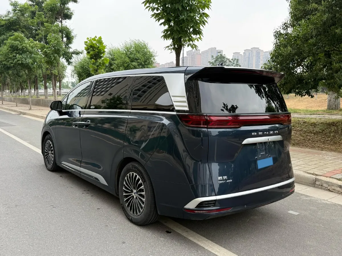 2022 Mercedes-Benz GLC Class 2.0T 197HP L4 9AT,autocango,china used car exporter,china ev exporter,chinese used car exporter,chinese used ev exporter