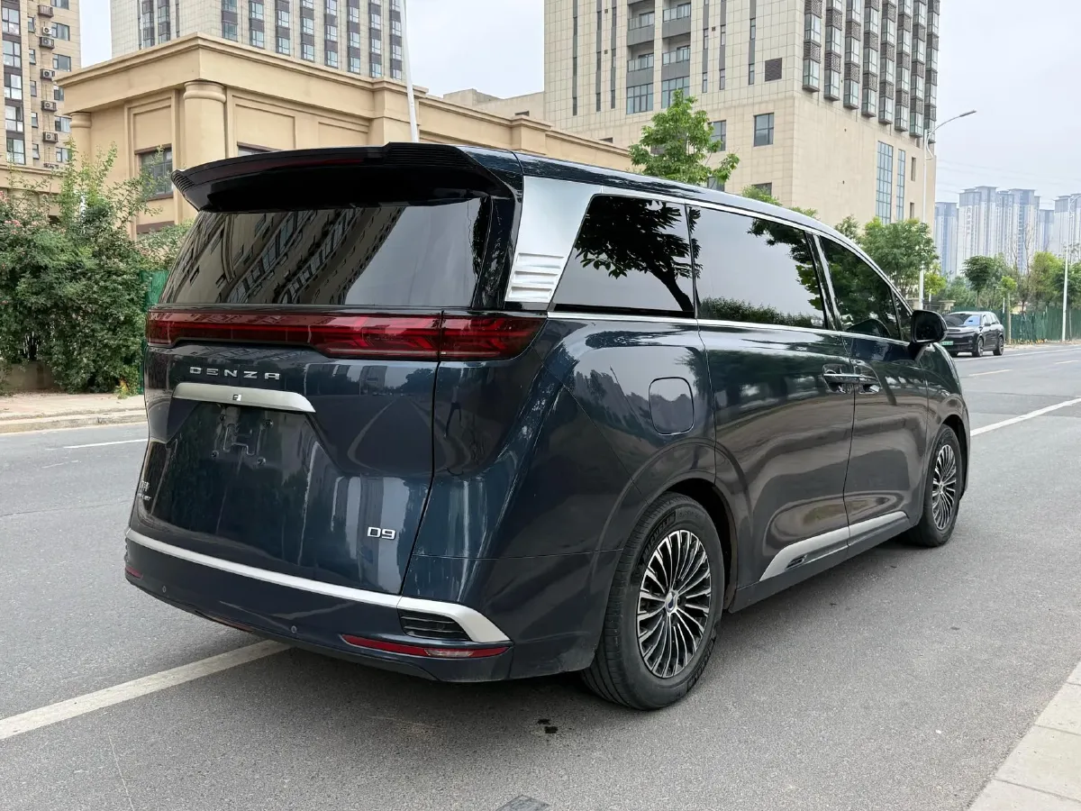 2022 Mercedes-Benz GLC Class 2.0T 197HP L4 9AT,autocango,china used car exporter,china ev exporter,chinese used car exporter,chinese used ev exporter