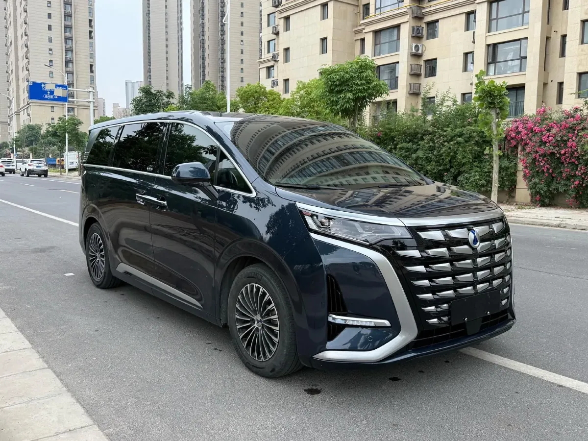 2022 Mercedes-Benz GLC Class 2.0T 197HP L4 9AT,autocango,china used car exporter,china ev exporter,chinese used car exporter,chinese used ev exporter