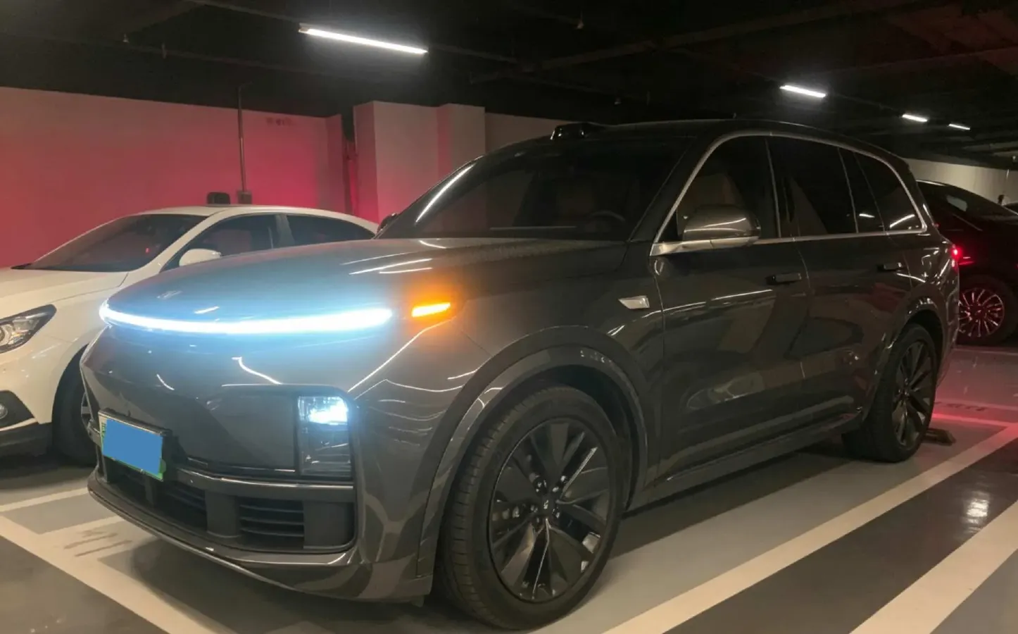 2022 Li L9 Range Extended 154HP REEV 42.6KWH,autocango,china used car exporter,china ev exporter,chinese used car exporter,chinese used ev exporter