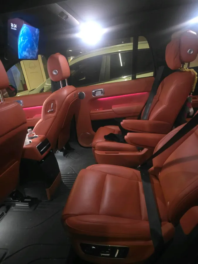 2022 Li L9 Range Extended 154HP REEV 42.6KWH,autocango,china used car exporter,china ev exporter,chinese used car exporter,chinese used ev exporter