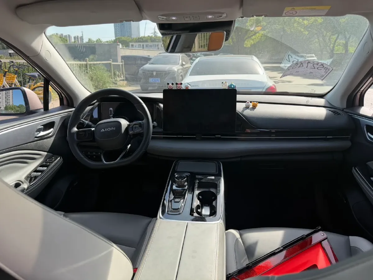 2022 ChangAn Oshan Z6 1.5T 170HP L4 6TCT PHEV 28.4KWH,autocango,china used car exporter,china ev exporter,chinese used car exporter,chinese used ev exporter