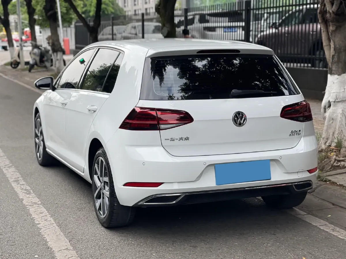 2018 Volkswagen Golf 1.4T 131HP L4 7DCT,autocango,china used car exporter,china ev exporter,chinese used car exporter,chinese used ev exporter