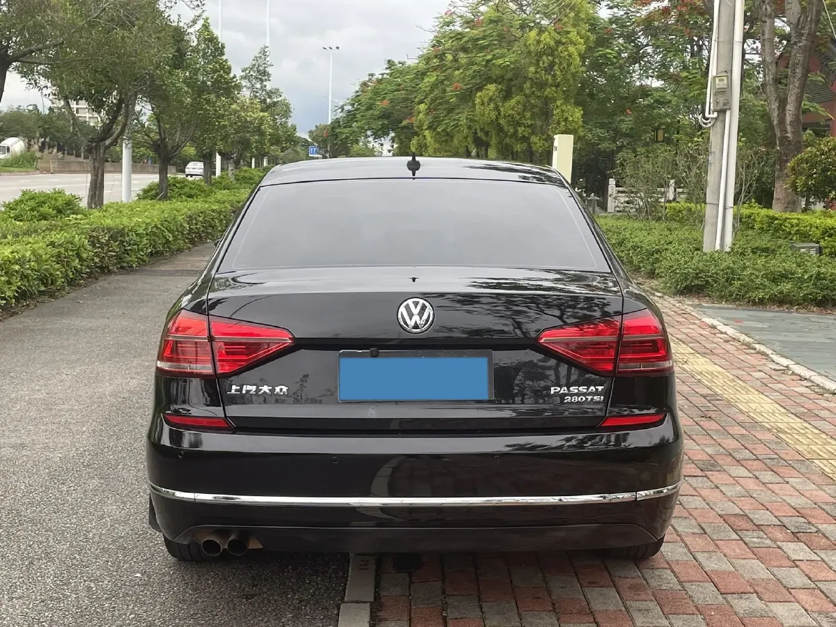 2017 Volkswagen Passat 1.4T 150HP L4 7DCT,autocango,china used car exporter,china ev exporter,chinese used car exporter,chinese used ev exporter
