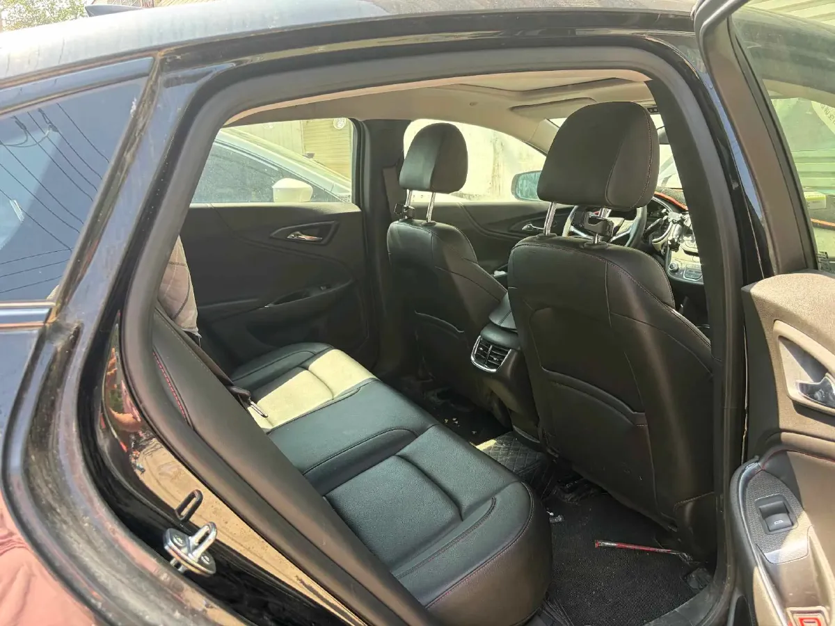 2021 Chevrolet Malibu XL 2.0T 237HP L4 9AT,autocango,china used car exporter,china ev exporter,chinese used car exporter,chinese used ev exporter
