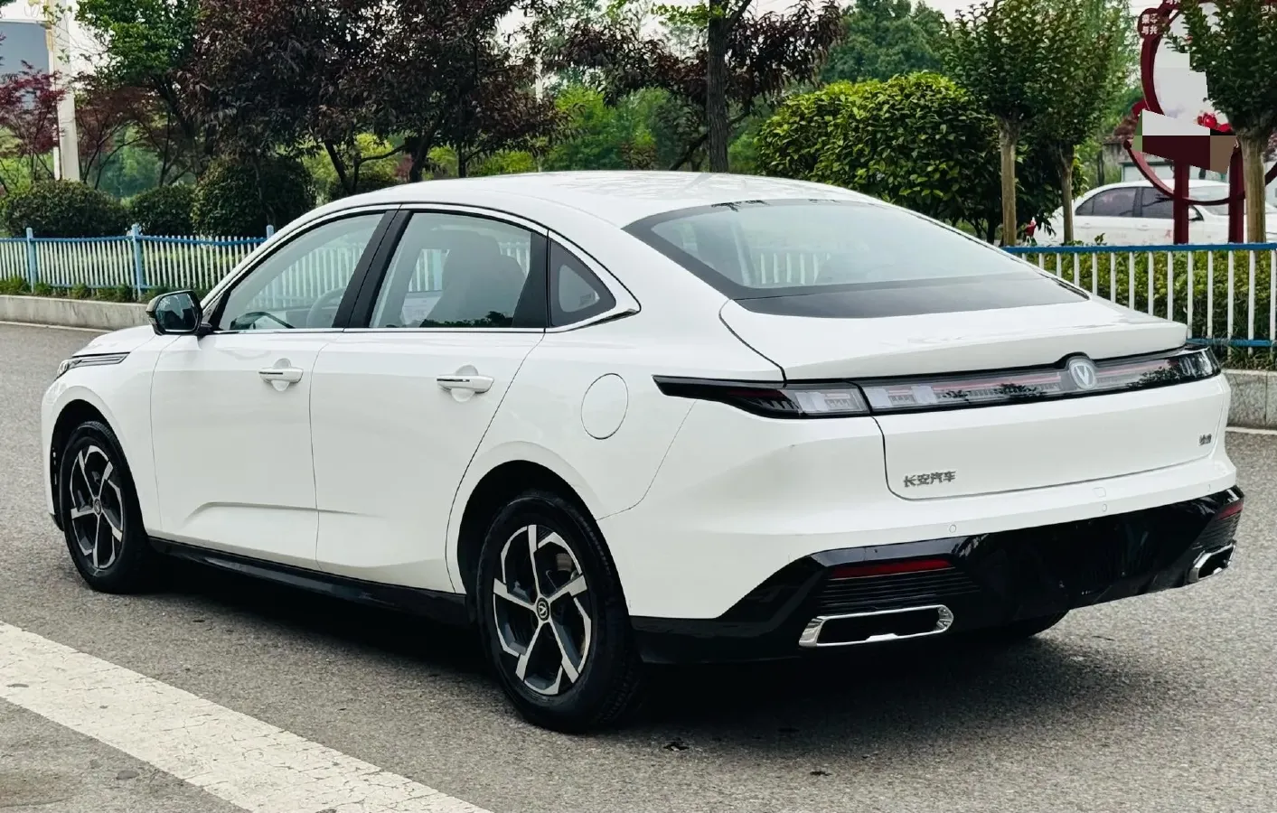 2026 ChangAn Eado 1.5T 192HP L4 7DCT,autocango,china used car exporter,china ev exporter,chinese used car exporter,chinese used ev exporter
