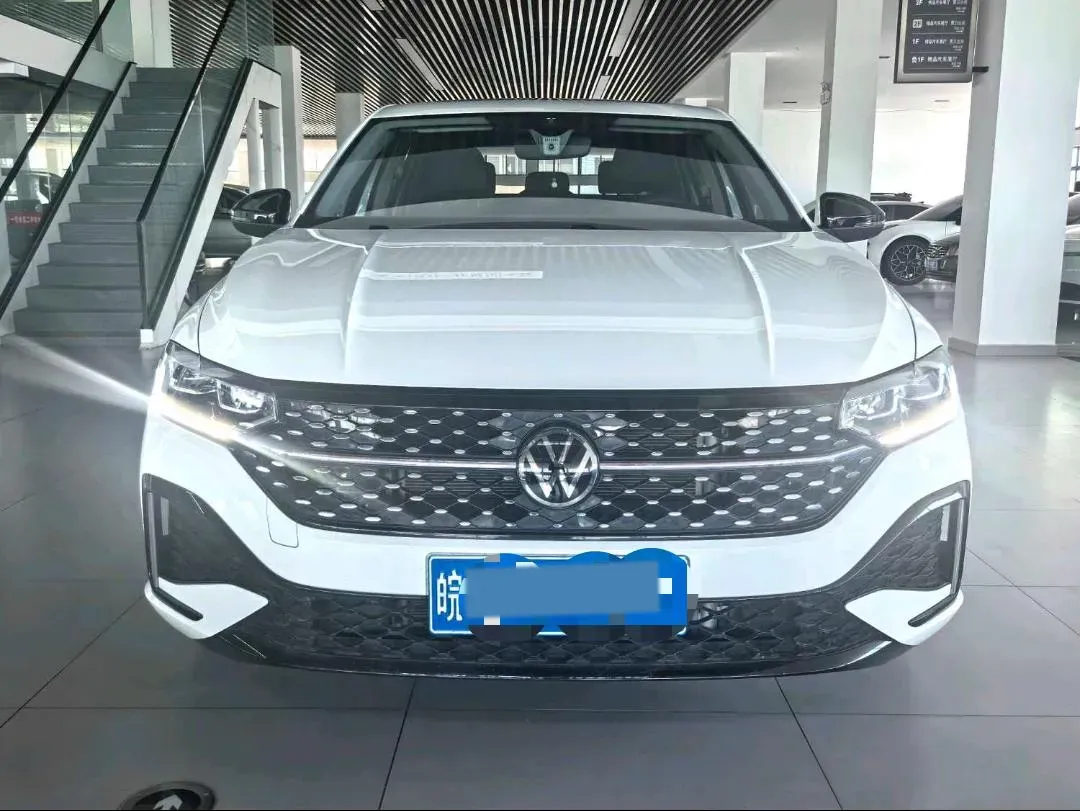 2024 Volkswagen Lavida 1.5T 160HP L4 7DCT,autocango,china used car exporter,china ev exporter,chinese used car exporter,chinese used ev exporter