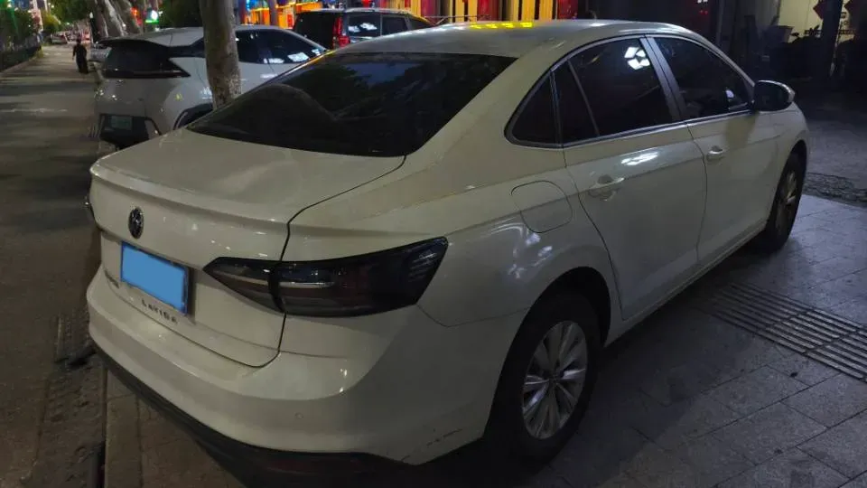 2023 Mazda 3 Axela 1.5L 117HP L4 6AT,autocango,china used car exporter,china ev exporter,chinese used car exporter,chinese used ev exporter