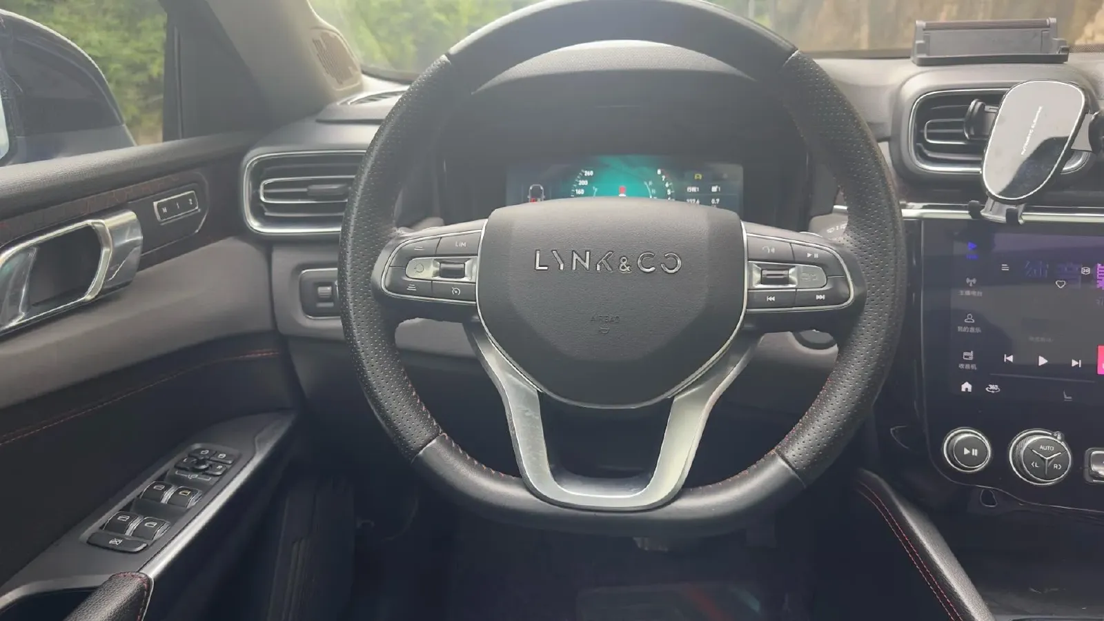 2020 LYNK&CO 02 2.0T 190HP L4 6AT,autocango,china used car exporter,china ev exporter,chinese used car exporter,chinese used ev exporter