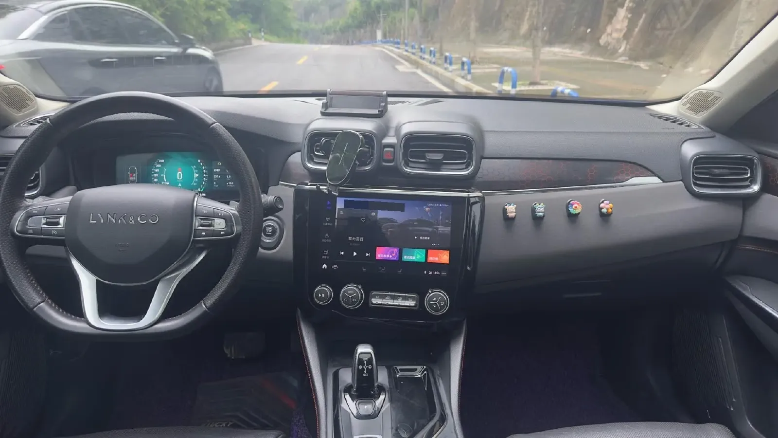 2020 LYNK&CO 02 2.0T 190HP L4 6AT,autocango,china used car exporter,china ev exporter,chinese used car exporter,chinese used ev exporter