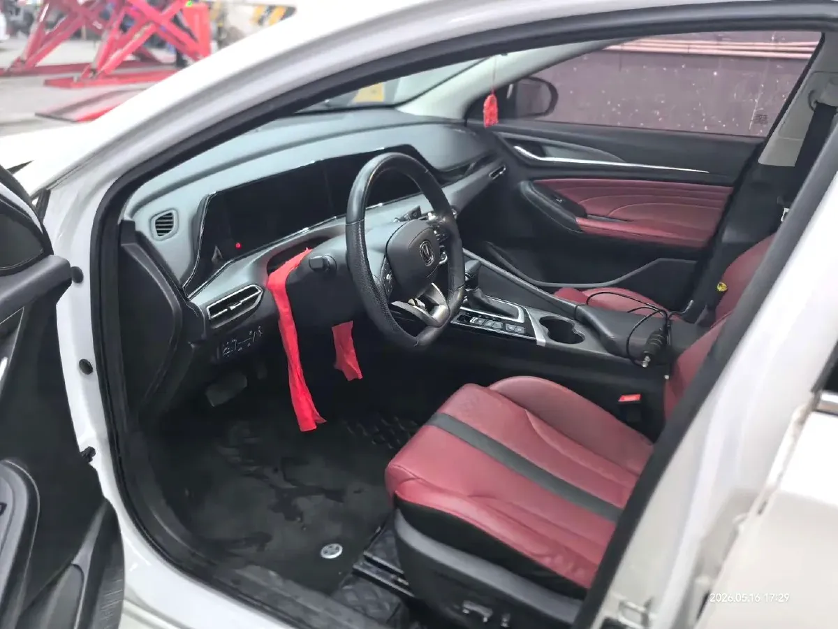 2021 ChangAn Eado 1.4T 160HP L4 7DCT,autocango,china used car exporter,china ev exporter,chinese used car exporter,chinese used ev exporter