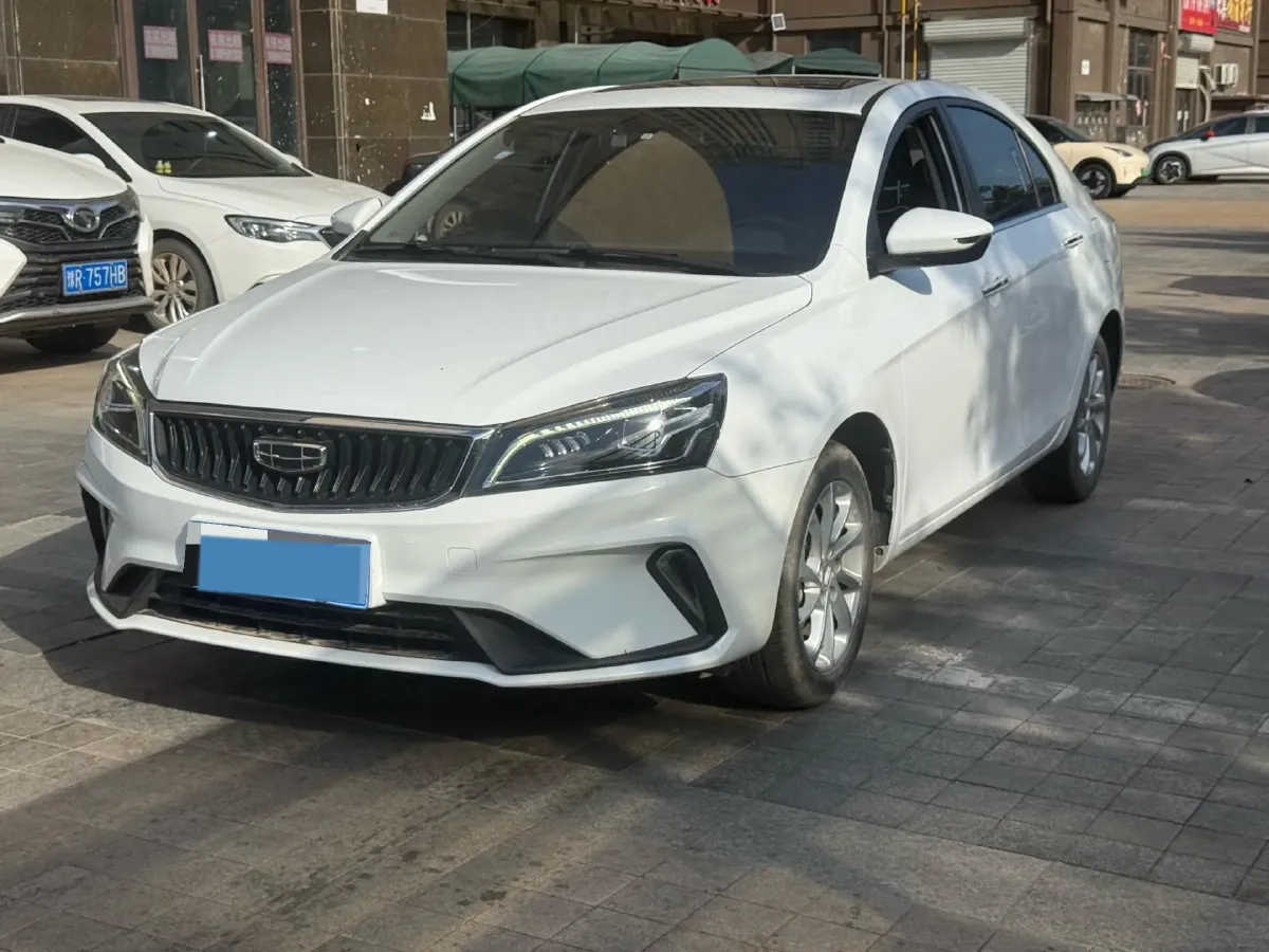 2021 BaoJun 530 1.5T 147HP L4 CVT,autocango,china used car exporter,china ev exporter,chinese used car exporter,chinese used ev exporter